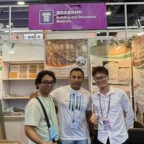 Nuestra trayectoria como proveedor de suelos SPC en la Feria de Cantón: Perspectivas y reflexiones