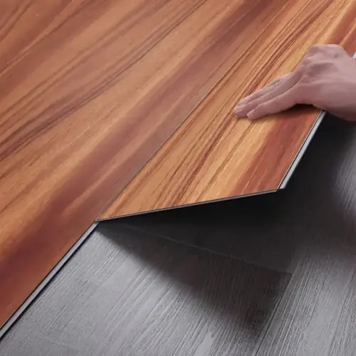 Cómo combinar los suelos SPC con el estilo de diseño de interiores